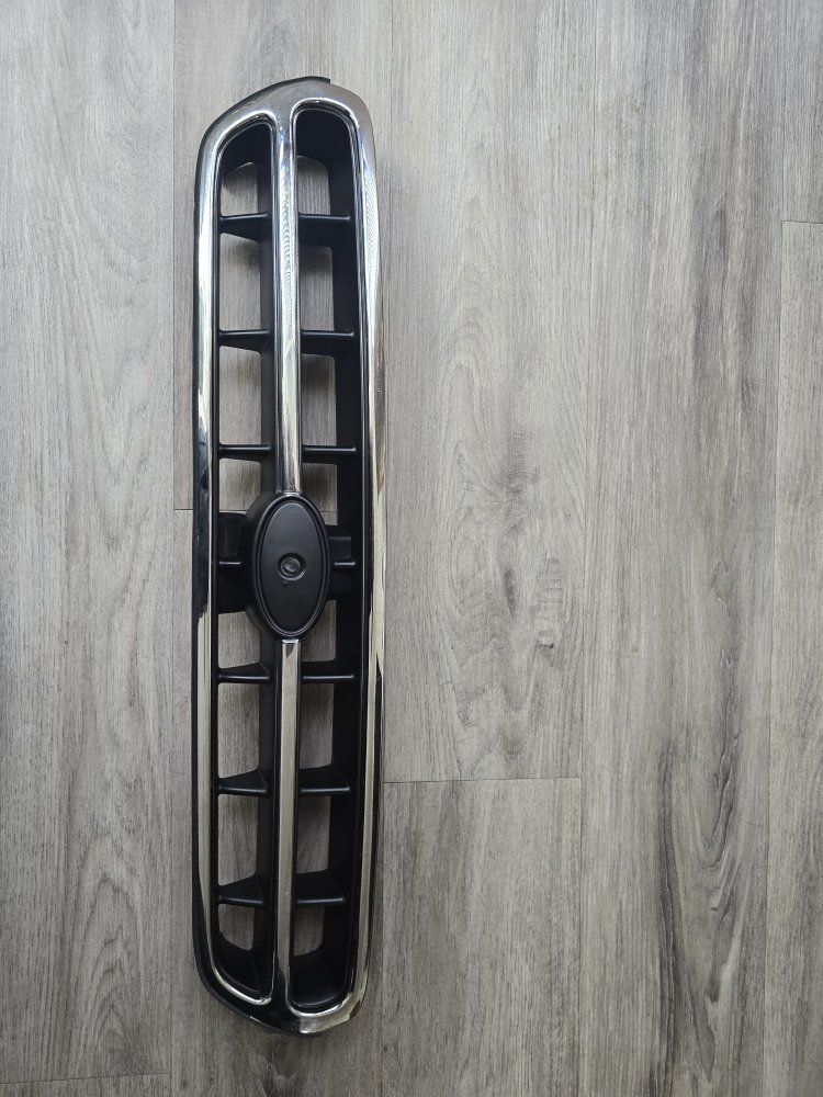 Subaru outback grill 2001/2007