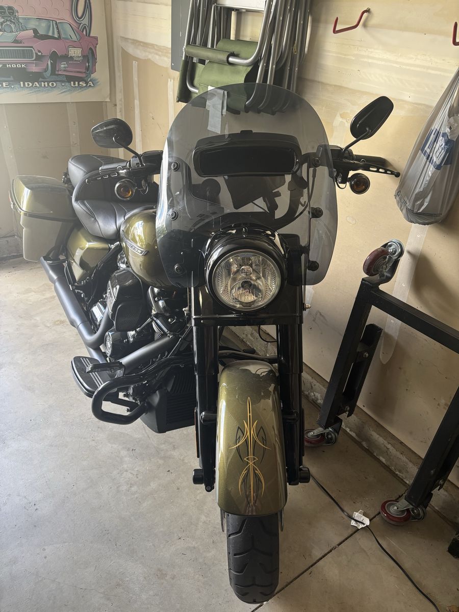 2018 Harley Davidson Road King