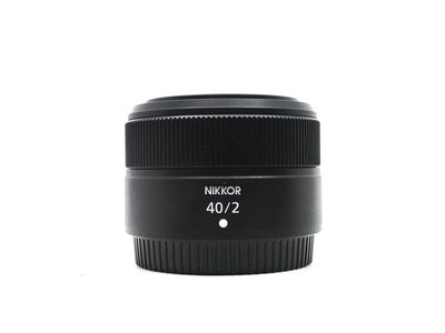 Like new Nikon NIKKOR 40mm f2 lens