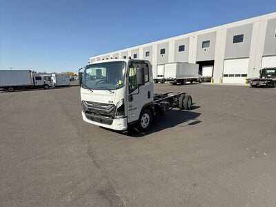 2025 Isuzu NPR-HD