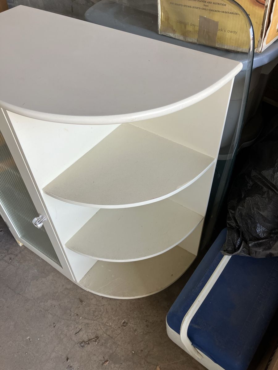 Main image 3