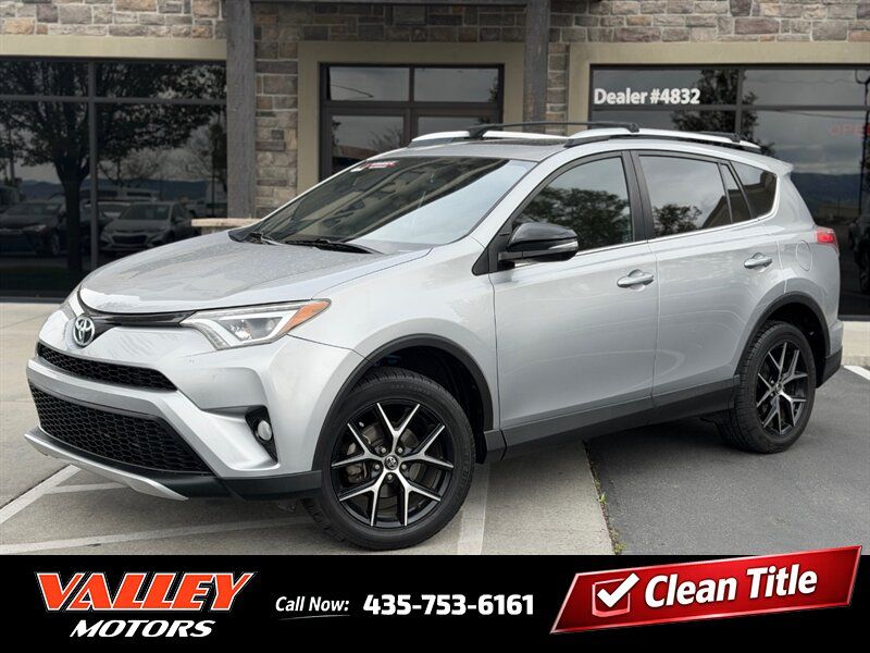 2016 TOYOTA RAV4 SE
