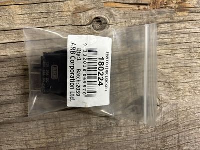 ARB SWITCH RR LOCKER 180224 Rocker Switch 12V 20A DC 24V 10A DC