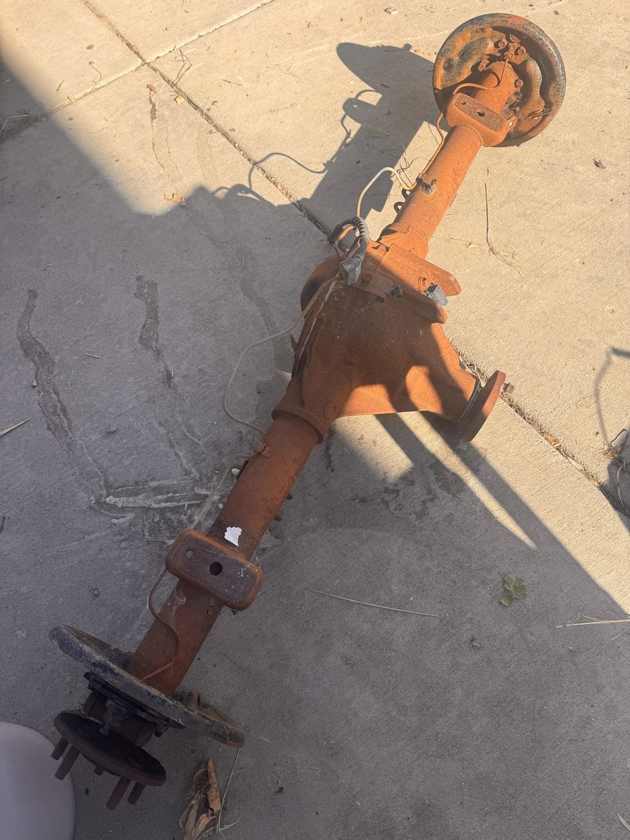 1996 Ford Ranger drivetrain -FREE