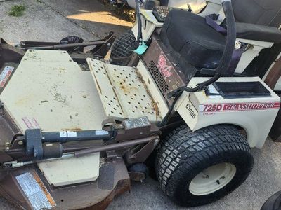 zero turn 725d diesel lawn mower