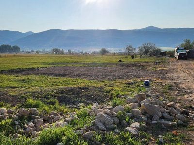 3/4 acre parcel for sale just outside of Fairview