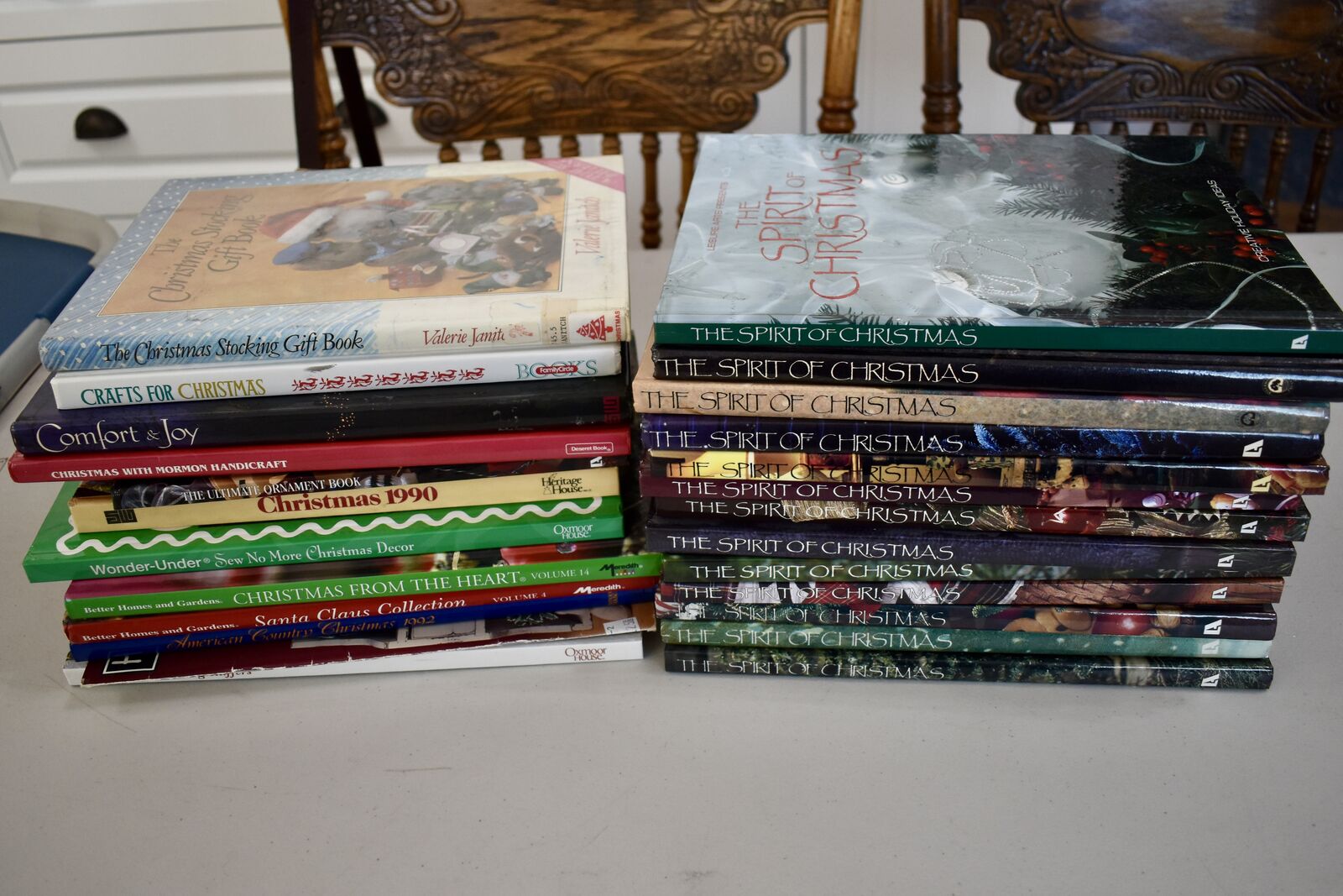 Several Really Fun Vintage Christmas Craft Books Including Several Vol. Of The Spirit Of Christmas Books By Leisure Arts