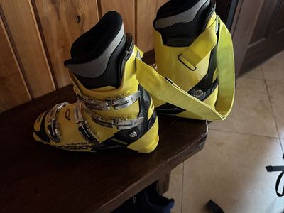 Rossignol ski boots size 10