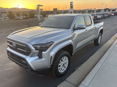 2024-2026 Tacoma sr5 rims and tires (pull offs)