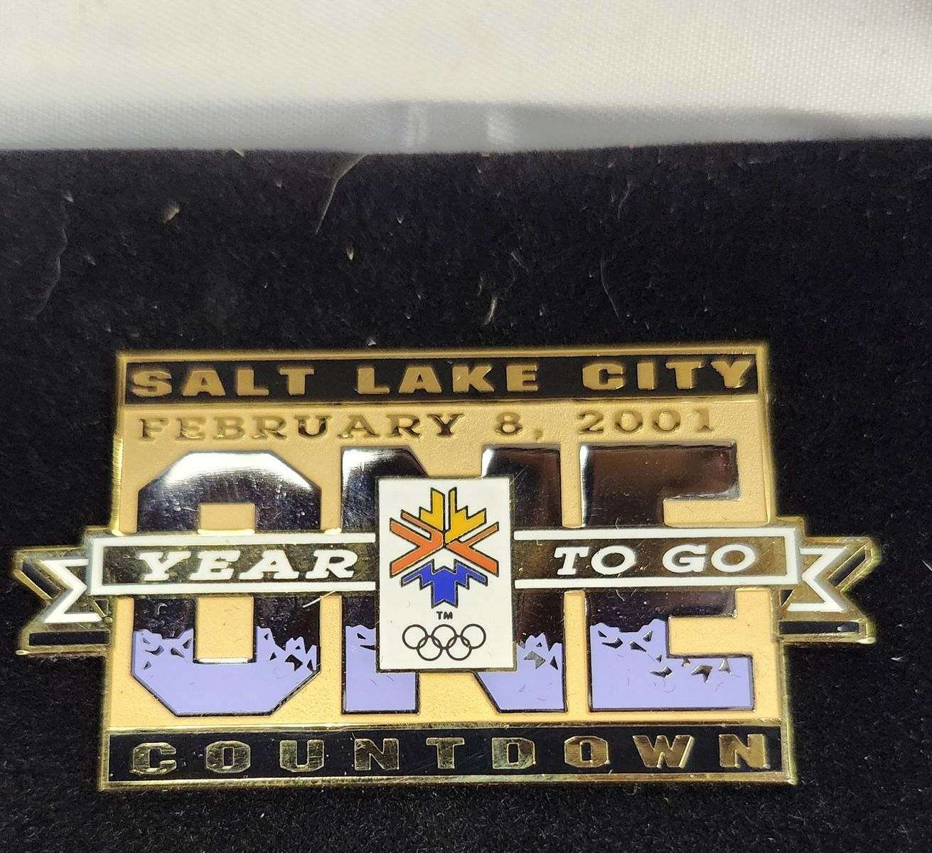 Officially Licensed "limited-edition' countdown pin issued for the Salt Lake City 2002 Winter Olympics.