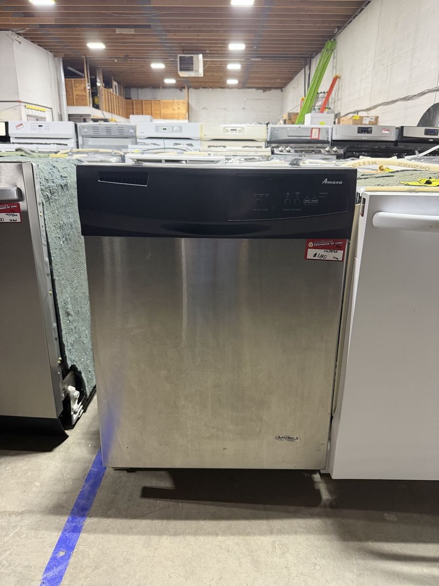 Amana Stainless Steel Built-In Dishwasher 24" - Works Great!