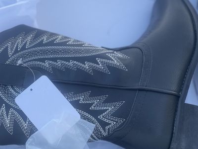 Searchers Brand New Cowboy Boots