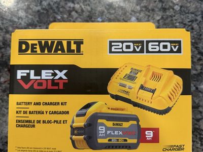 DEWALT FLEXVOLT 20V/60V MAX 9.0Ah Battery & Fast Charger Kit DCB609C