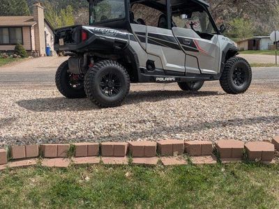 2017 Polaris general 1000