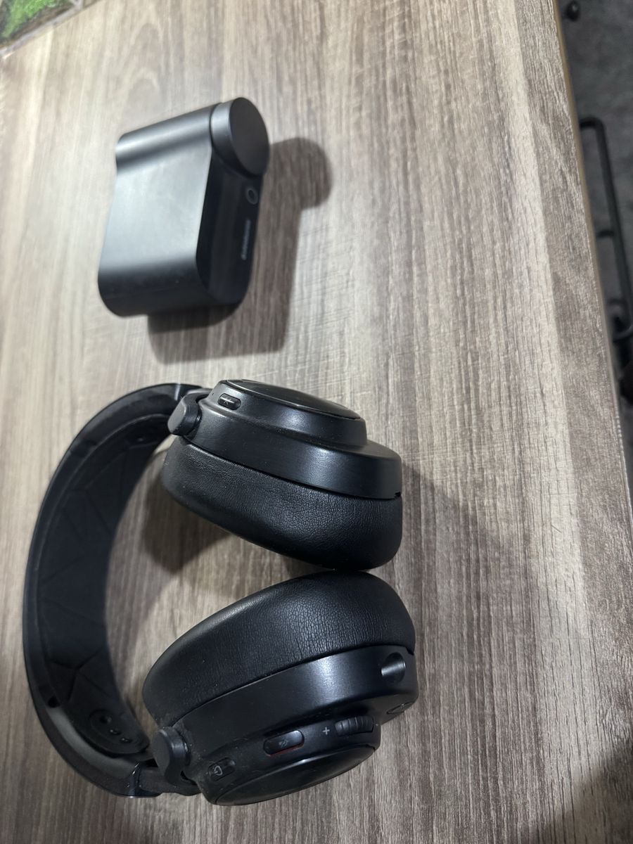 Steelseries Arctic nova pros, pc and PlayStation