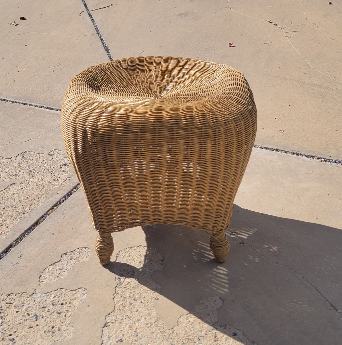 Wicker Rattan Round Ottoman Stool End Table Plant Stand - Vintage Woven Furniture