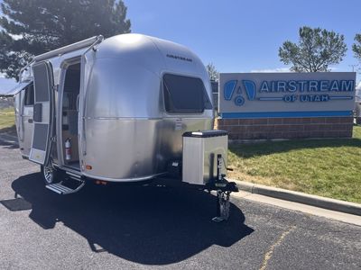 FIRST IN THE NATION AIRSTREAM WORLD TRAVELER 17RB