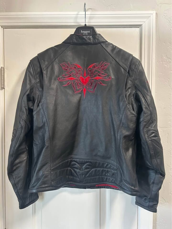 Harley Davidson Women’s Size Large Motorcycle Leather Heart Jacket Coat $150 cash/Venmo in Draper