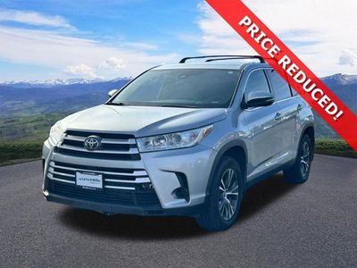 2019 TOYOTA HIGHLANDER LE