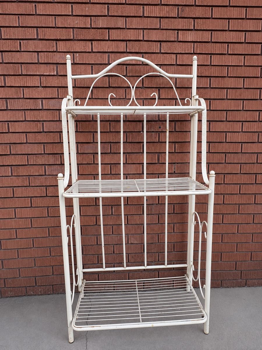 Folding Metal Baker’s Rack – 3-Tier French Country Shelf