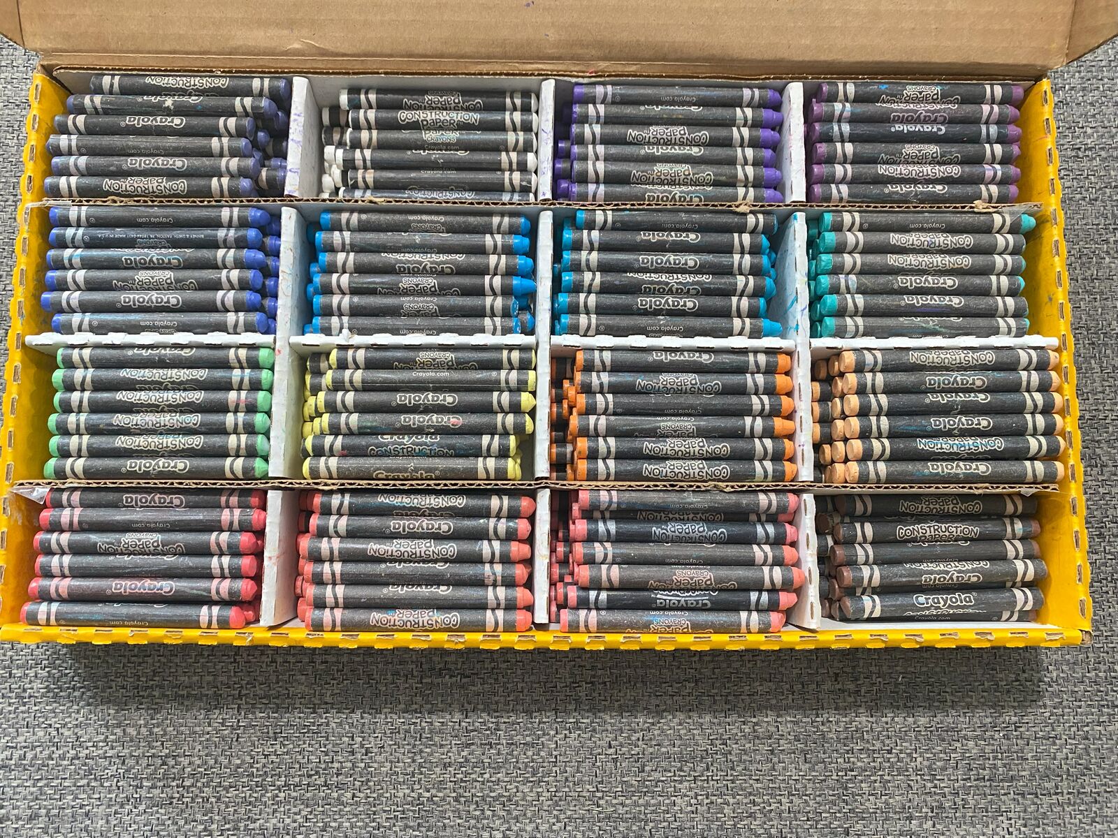 Crayola Construction Paper Crayons