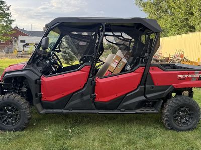 Honda Pioneer 1000-6 (only 14 miles) Deluxe Side-by-Side UTV - Red, 6-Seater