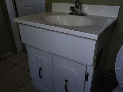 Bathroom vanity