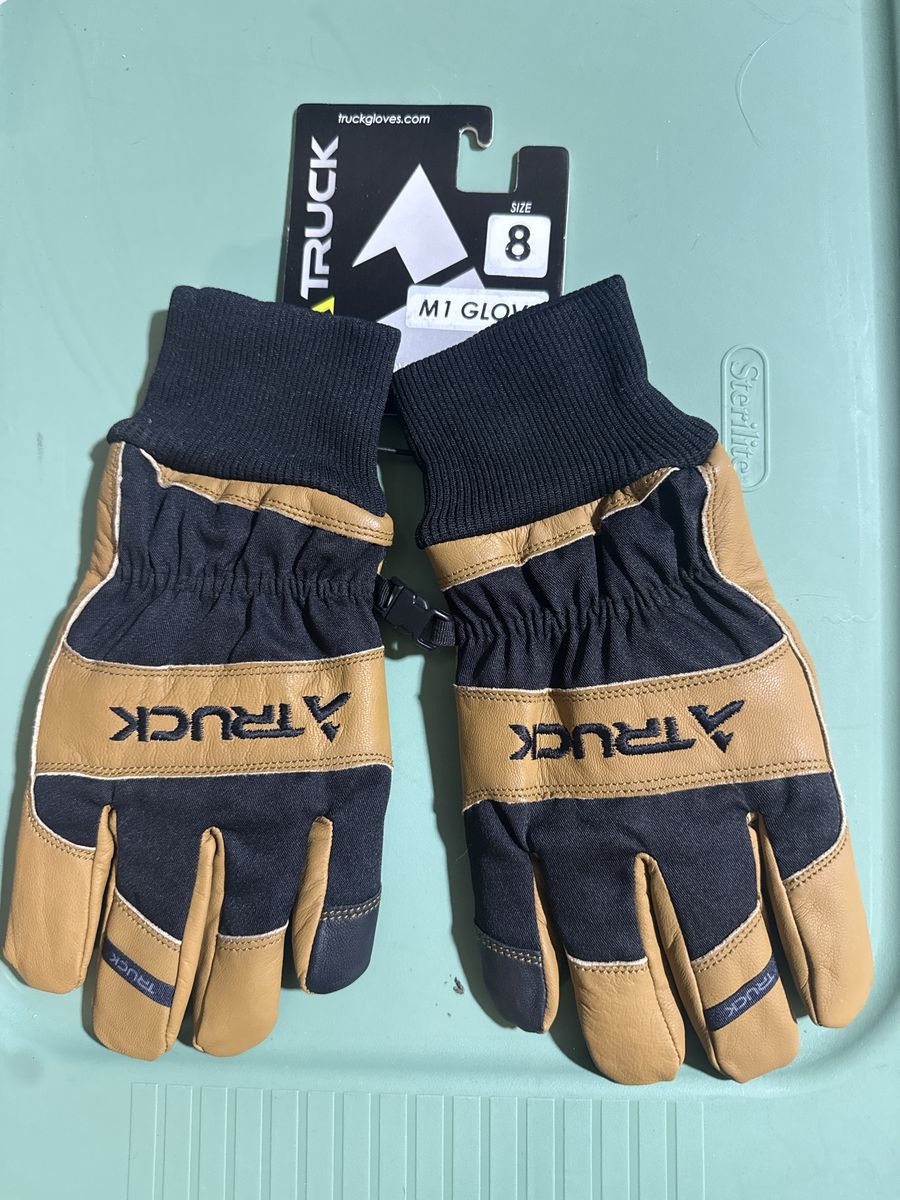 TRUCK M1 Gloves Brown Size 8 New with Tags