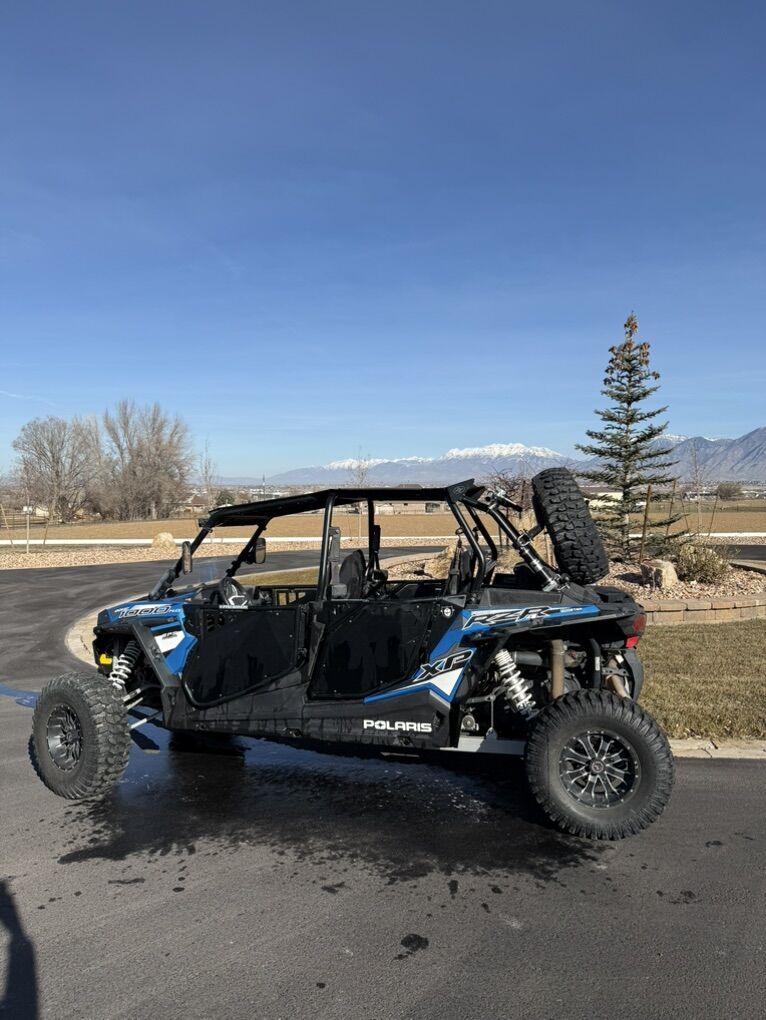 2016 Polaris RZR 1000