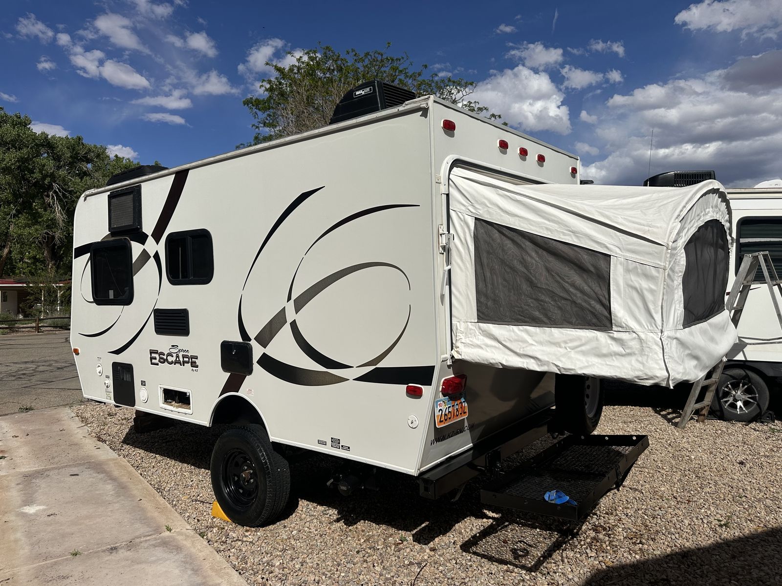 KZ Escape Camper