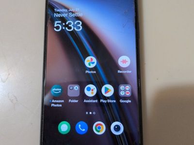 OnePlus Nord N20 5G $100 or best offer. Black 6.49" 128 GB T-Mobile Smartphone - Cracked Screen