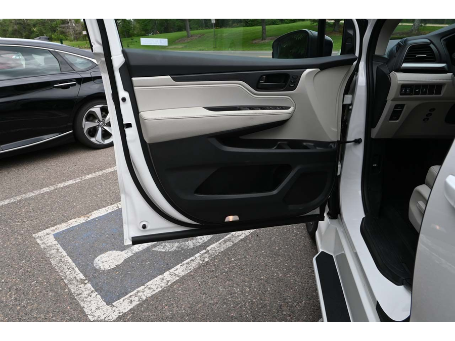 Main image 30