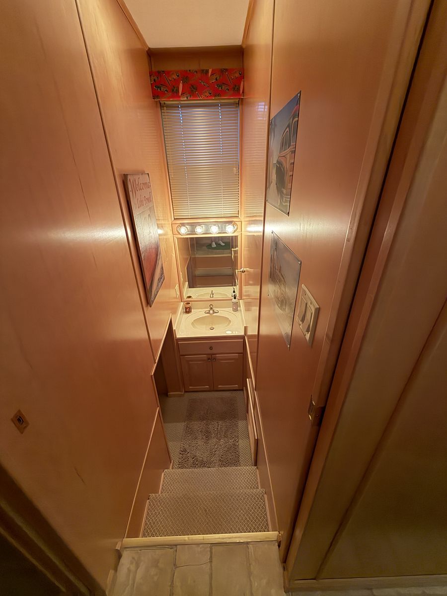 Main image 11
