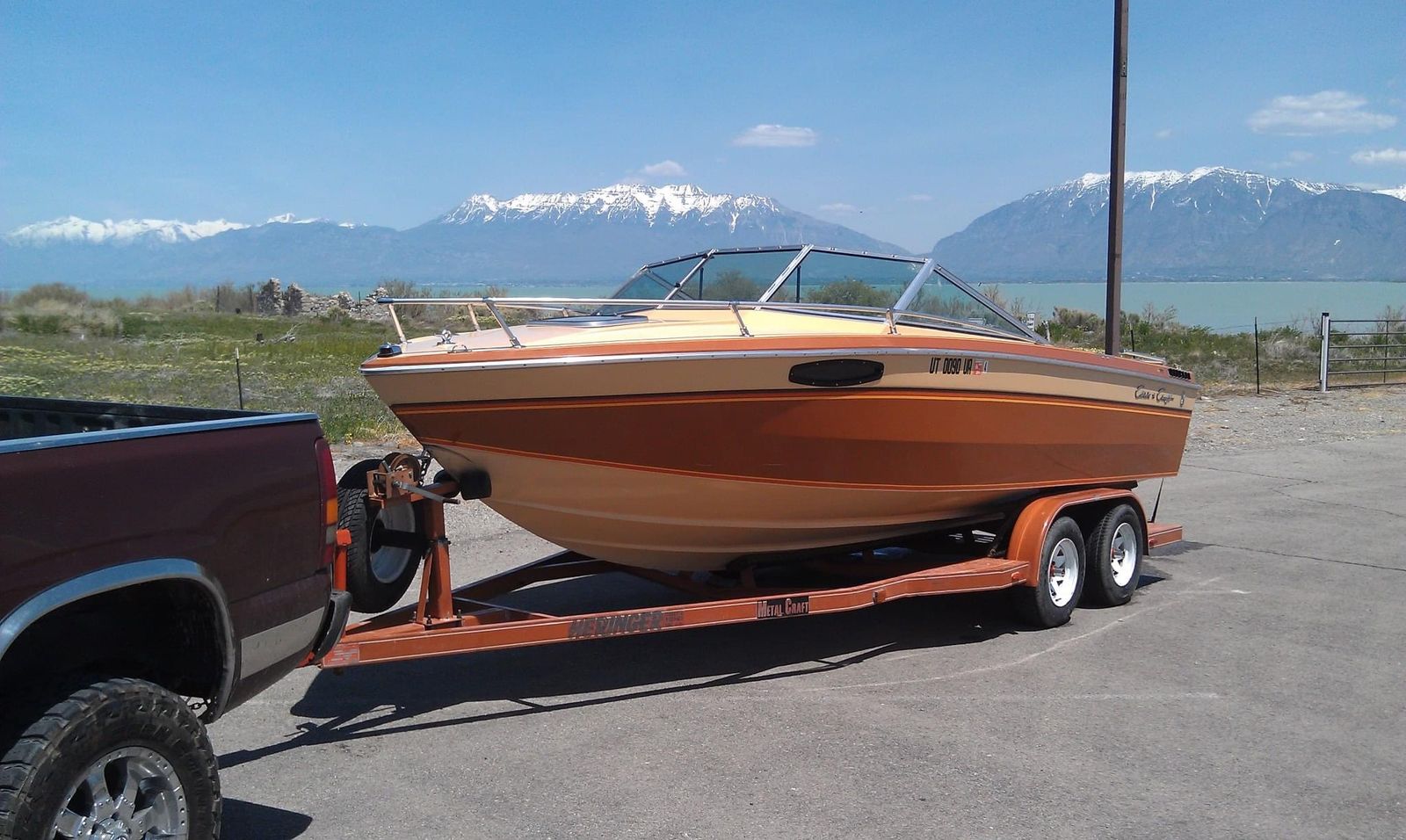 1984 Chriscraft Scorpion 210 Cubby Cabin Boat - 21ft, 5.7L V8 Engine