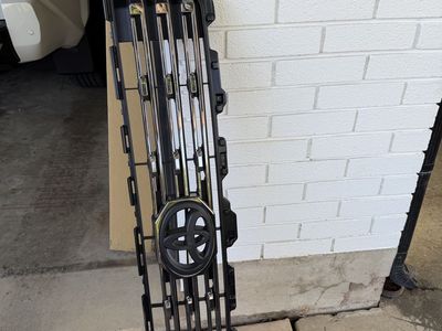 2025–2026 Toyota 4Runner Platinum OEM Front Grille – Smoked Black Chrome