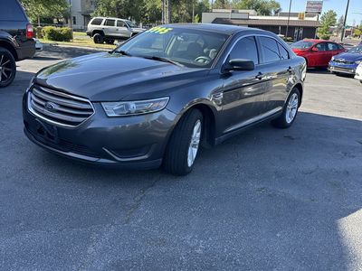 2017 Ford Taurus SE
