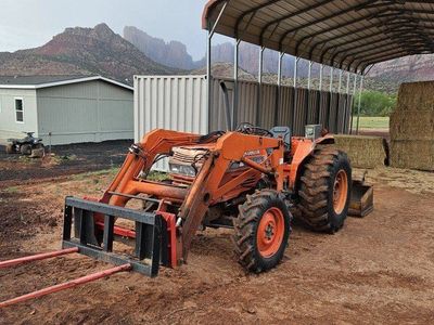 Kubota L5450 tractor