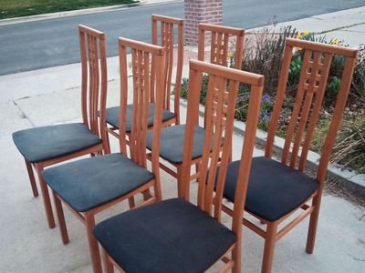 Set of 6 Italian mid century style dining chairs