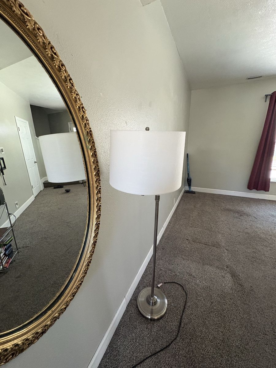 Floor lamp