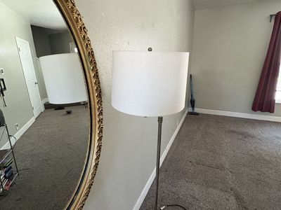 Floor lamp