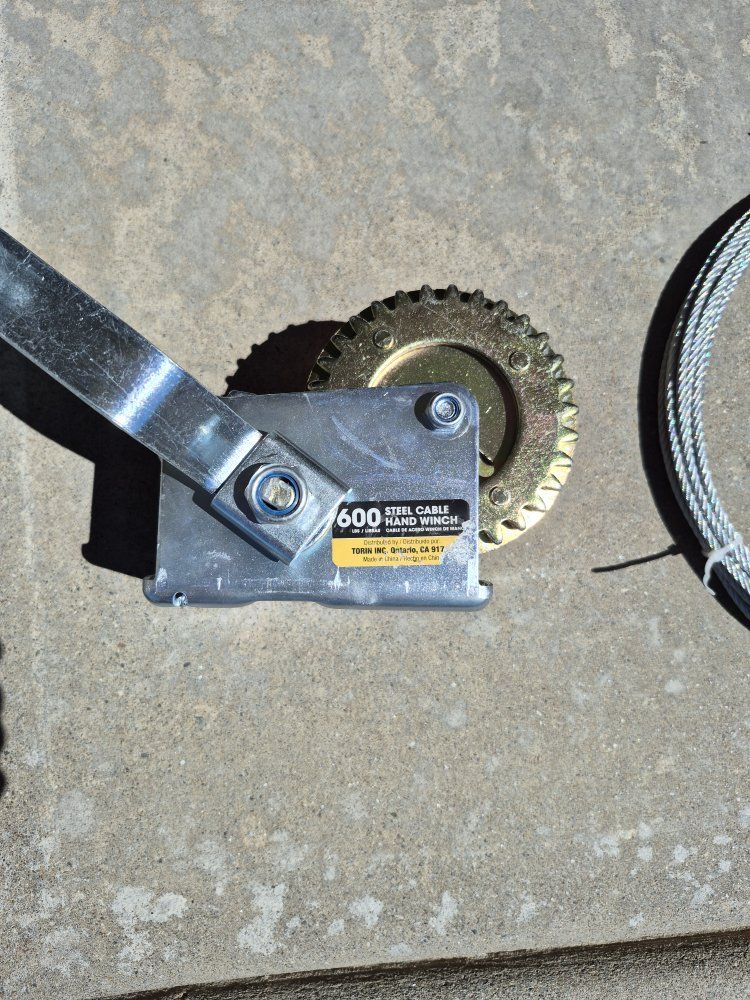 Torin Inc. 600 lb Steel Cable Hand Winch with 26' of cable
