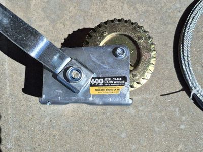 Torin Inc. 600 lb Steel Cable Hand Winch with 26' of cable