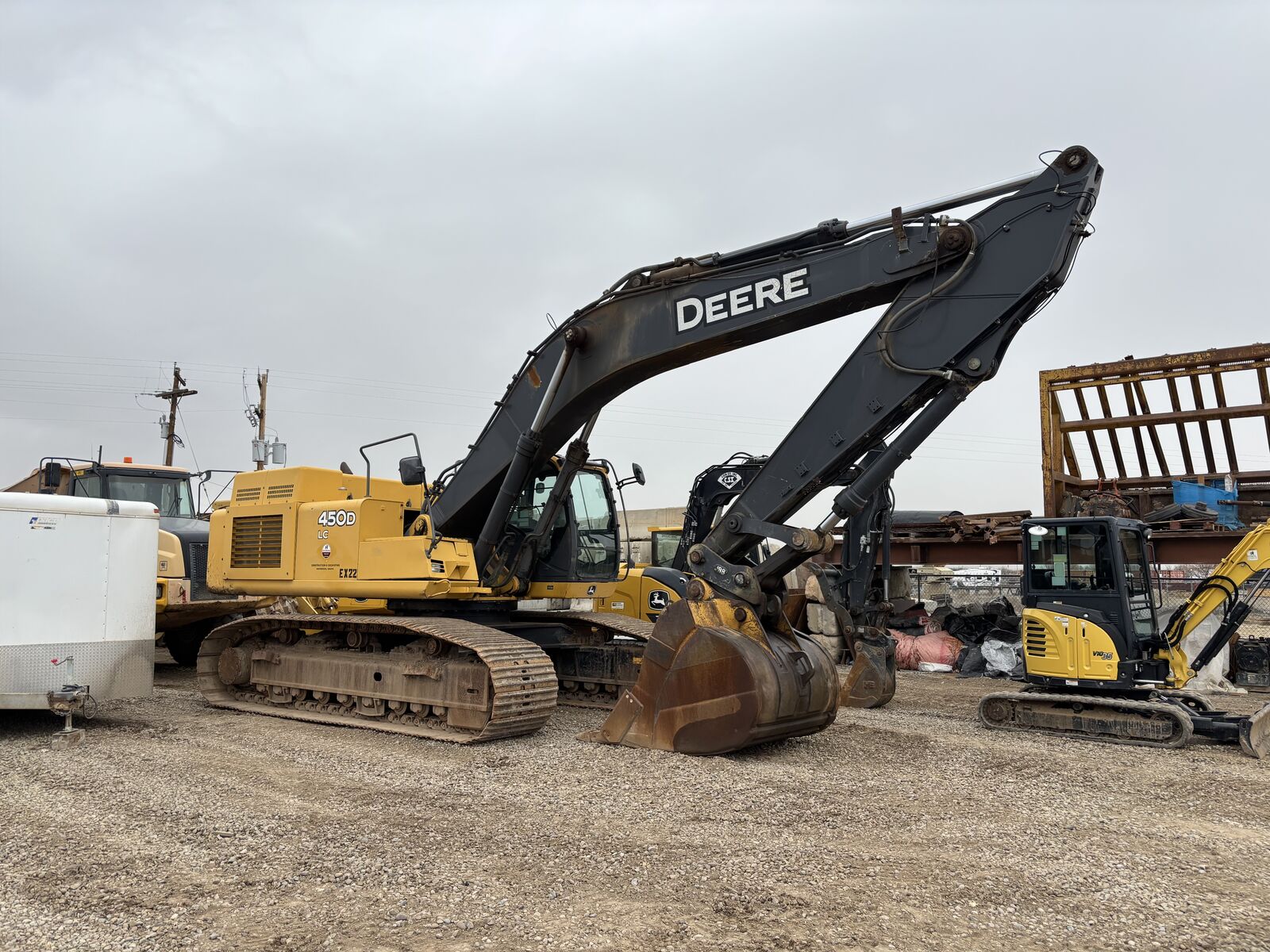 2006 John Deere 450D LC Excavator