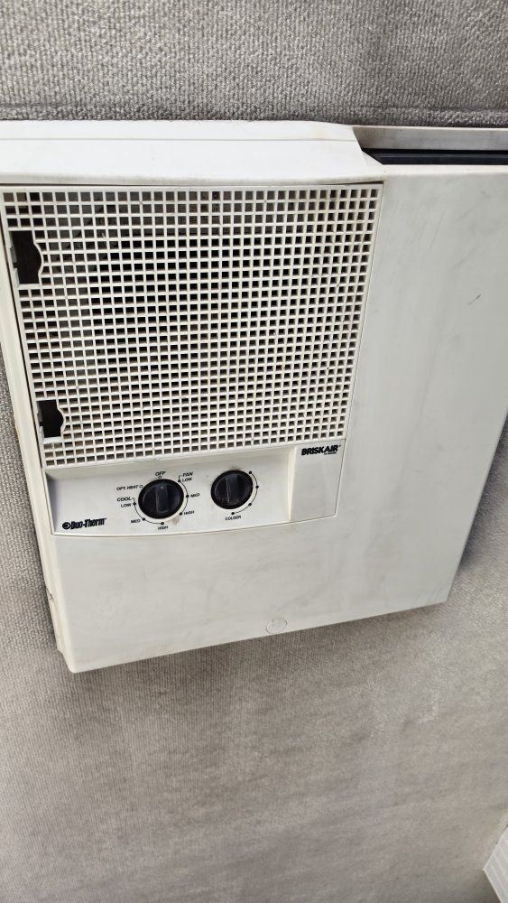 RV A/C unit's