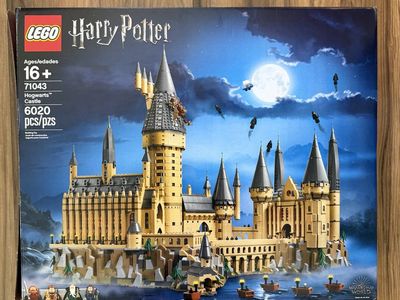 Like new Lego Hogwarts Castle set# 71043