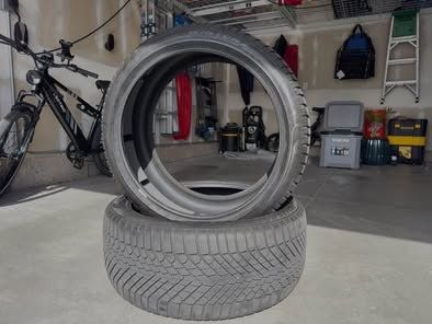 Barely Used Pirelli Scorpion Winter 2 Tires, 285/35R22