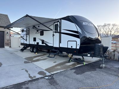 2021 Dutchman Atlas 3202BH (Bunk House)