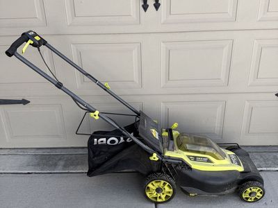 RYOBI 16 inch 40V HP Brushless Cordless Battery Push Mower Electric Mulching Bagging