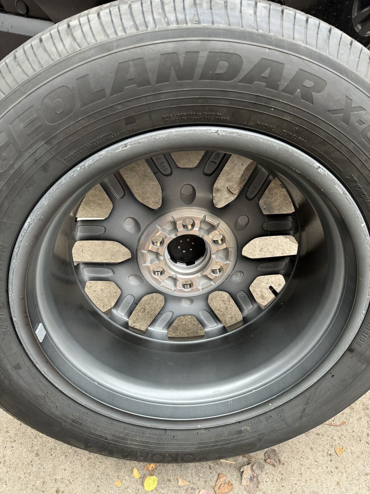 Toyota Tundra - Yokohama Geolandar Tires