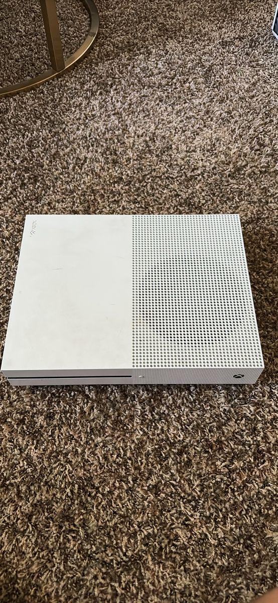 Microsoft Xbox One S White Gaming Console (Used)